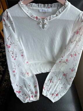 Sioni White Crewneck Sweater with Pink Floral Chiffon Sleeves